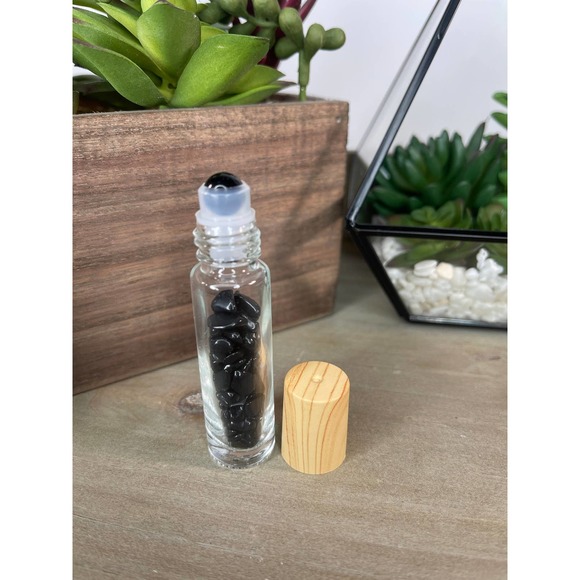 Black Obsidian Crystal Roller Bottle For Essential Oils - Picture 4 of 4
